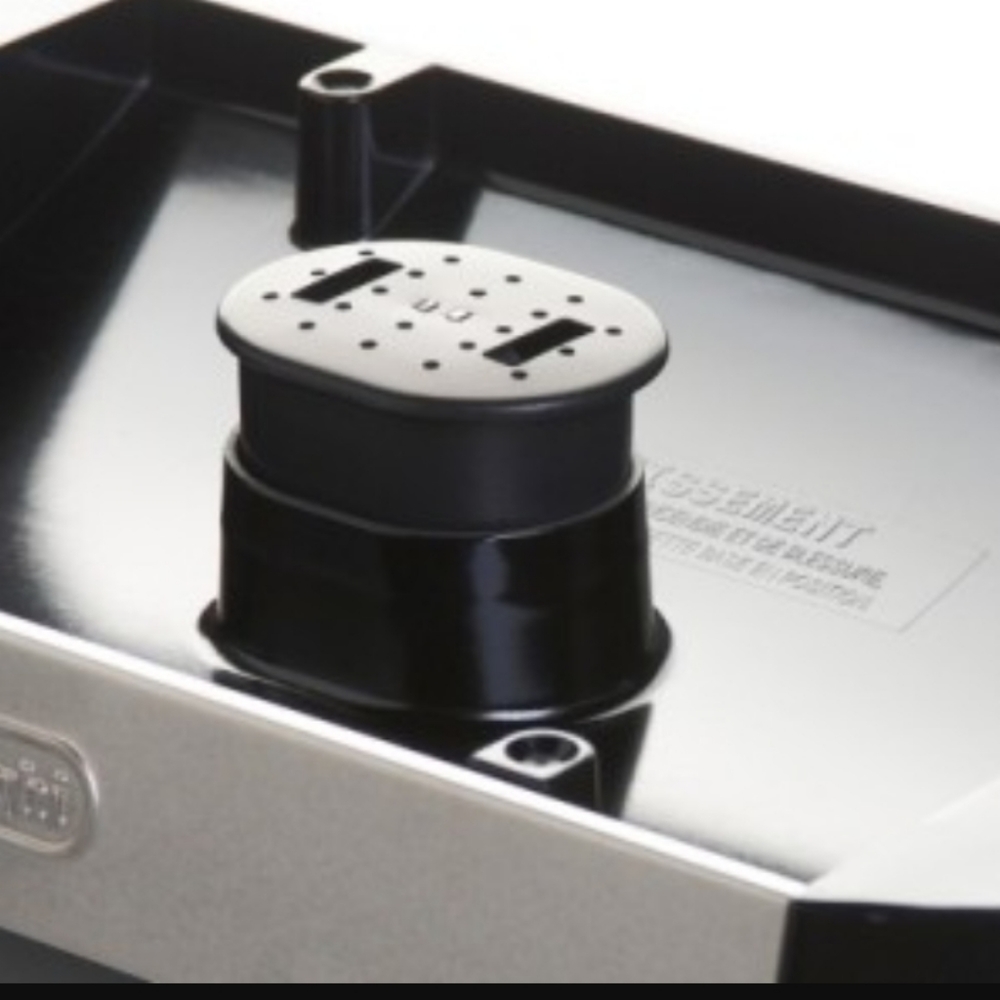 De'Longhi Esclusivo 1500W Indoor Grill with Glass Lid BG35 Black - Picture 6 of 7